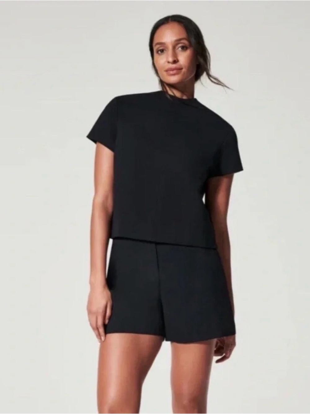 SPANX The perfect A-Line Short